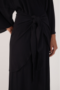 VESTIDO CROPPED CREPE PAREO PRETO